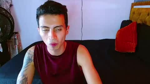 velk_hot1 online show from 05-16-26, 03:33