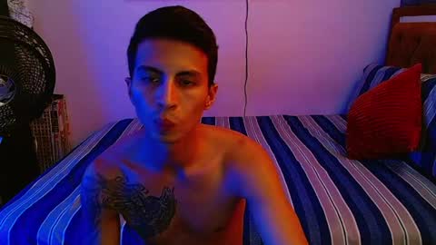 velk_hot1 online show from 05-23-26, 04:44