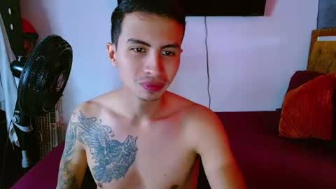 velk_hot1 online show from 06-17-26, 01:01
