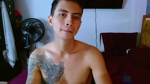velk_hot1 online show from 06-22-26, 11:51