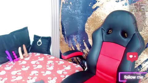 Snapshot of vella_sex chatting on 03-11-25, 09:37 Vella online show from 03-11-25, 09:37