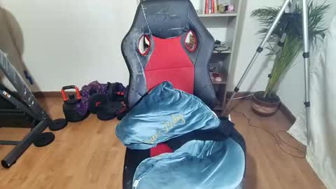 Im VelaI will be Christmas and New Year with my family December 22 to January 13 I will miss you guys. online show from 02-21-25, 05:56