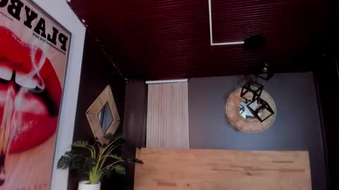 Isabella  online show from 02-14-26, 12:13