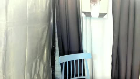 Snapshot of velvet_jess chatting on 05-11-26, 07:11 call me jessie online show from 05-11-26, 07:11