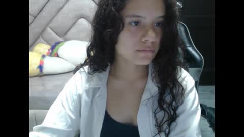 velvet_moon_v online show from 10-25-25, 01:07