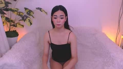 Velvet online show from 06-22-26, 03:25