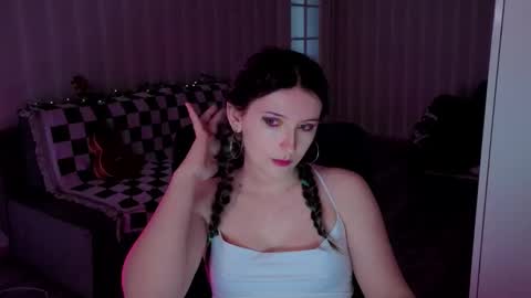 Violet online show from 05-15-26, 12:45
