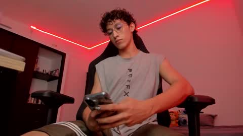 juansito online show from 10-08-25, 04:32