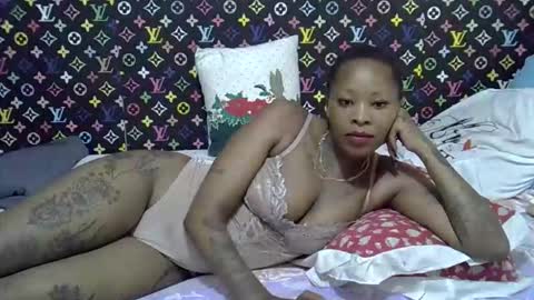 Snapshot of velvet_temptress chatting on 03-20-26, 06:07 velvet online show from 03-20-26, 06:07