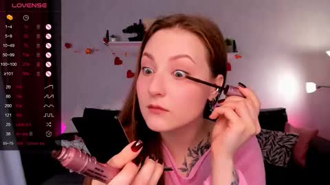 Mia online show from 11-07-25, 08:47