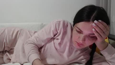 velvetmoon123 online show from 02-09-26, 07:40