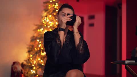 Adalline online show from 12-18-24, 10:40