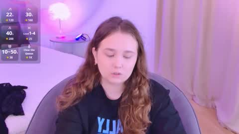 velvetvixencute online show from 10-19-25, 06:25