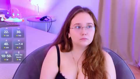 velvetvixencute online show from 11-05-25, 05:40