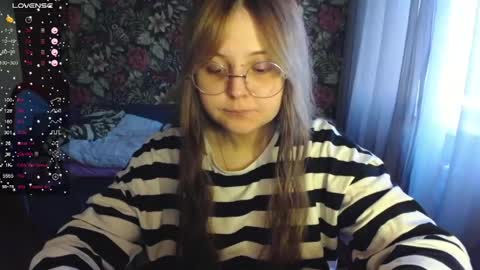 Snapshot of vendymories chatting on 04-29-26, 02:37 eva 3 online show from 04-29-26, 02:37