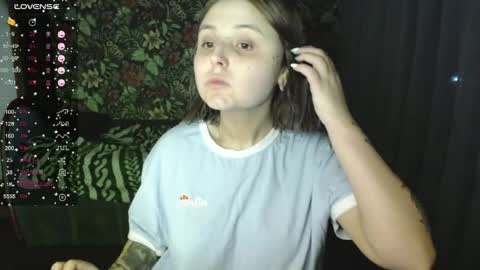 Snapshot of vendymories chatting on 05-10-26, 06:02 eva 3 online show from 05-10-26, 06:02