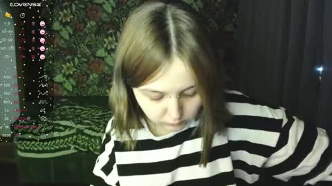 Snapshot of vendymories chatting on 05-12-26, 05:43 eva 3 online show from 05-12-26, 05:43