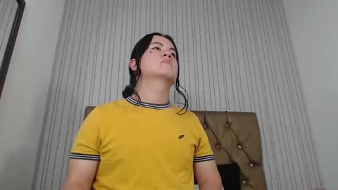 Snapshot of veneno_hot chatting on 12-16-24, 10:56 veneno hot online show from 12-16-24, 10:56