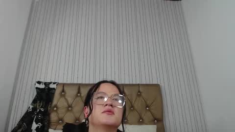 Snapshot of veneno_hot chatting on 12-30-24, 08:15 veneno hot online show from 12-30-24, 08:15