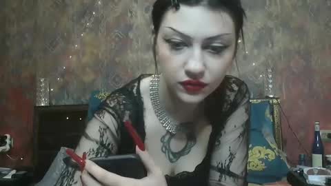 Snapshot of venera_goddess chatting on 11-29-25, 12:08 Naly online show from 11-29-25, 12:08