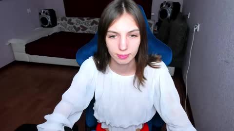 Snapshot of veneradi615 chatting on 02-02-25, 05:04 veneradi615 online show from 02-02-25, 05:04