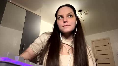 Emily online show from 03-13-26, 08:37