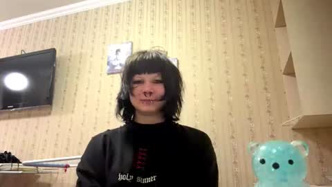 Alex online show from 06-24-26, 07:13