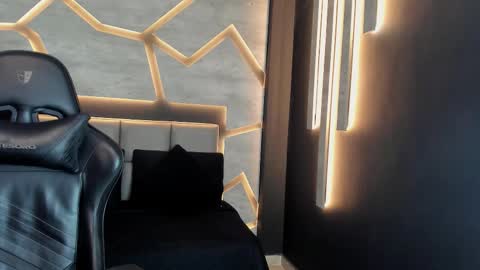 VALERIA online show from 01-13-26, 08:25