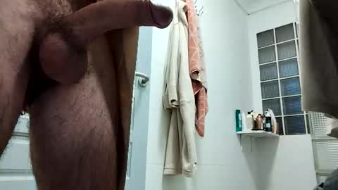 Snapshot of venosade40 chatting on 10-16-25, 08:10 venosade40 online show from 10-16-25, 08:10