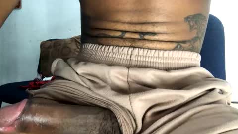 Snapshot of venoso1111 chatting on 02-15-26, 05:59 venoso1111 online show from 02-15-26, 05:59