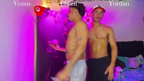 venus_boy2 online show from 01-18-26, 10:35