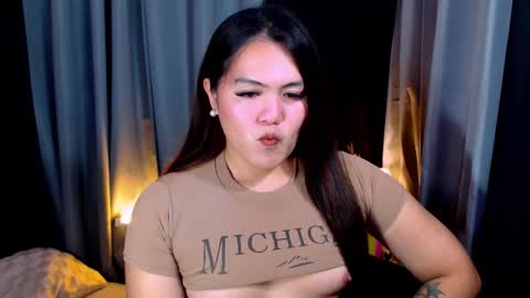 I am Colly Your mystery girl online show from 04-21-26, 01:42