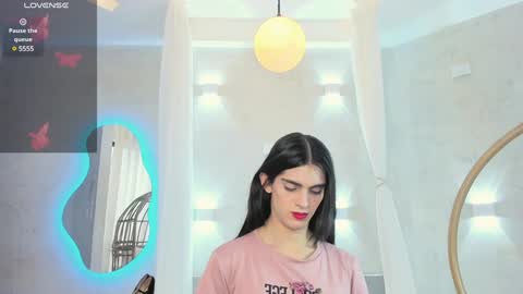 VENUS online show from 02-06-25, 01:32