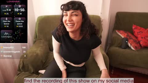 Snapshot of venus_in_jeans chatting on 03-21-26, 09:47 Bella online show from 03-21-26, 09:47