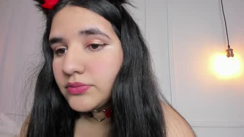 Snapshot of venus_naughty_1 chatting on 12-04-24, 10:57 Sofi online show from 12-04-24, 10:57