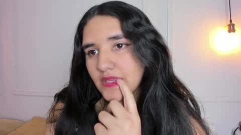 Snapshot of venus_naughty_1 chatting on 12-10-24, 09:33 Sofi online show from 12-10-24, 09:33
