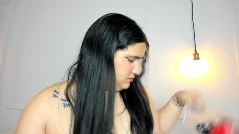 Snapshot of venus_naughty_1 chatting on 12-11-24, 09:52 Sofi online show from 12-11-24, 09:52
