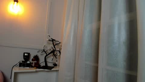 Snapshot of venus_naughty_1 chatting on 12-26-24, 01:21 Sofi online show from 12-26-24, 01:21