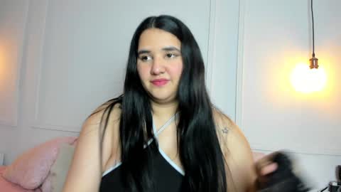 Snapshot of venus_naughty_1 chatting on 12-27-24, 09:39 Sofi online show from 12-27-24, 09:39