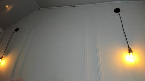 Snapshot of venus_naughty_1 chatting on 12-30-24, 12:31 Sofi online show from 12-30-24, 12:31