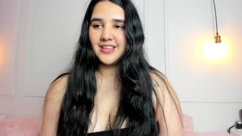 Snapshot of venus_naughty_1 chatting on 01-04-25, 10:27 Sofi online show from 01-04-25, 10:27