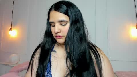 Snapshot of venus_naughty_1 chatting on 01-26-25, 01:04 Sofi online show from 01-26-25, 01:04