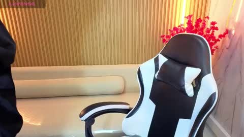 Venus  online show from 05-02-26, 12:54