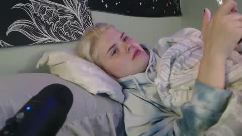 Miss Venus online show from 10-06-25, 01:08