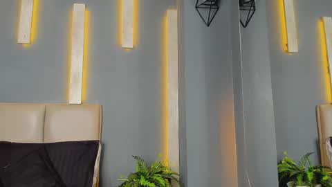 Venus Blazer  online show from 09-20-25, 11:11