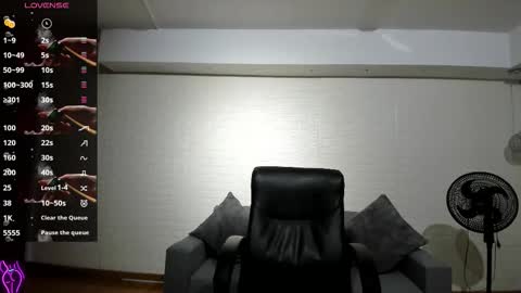 Venus Cooper Everyday From 1400 to 2200 Col Time online show from 03-04-26, 10:54