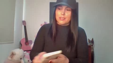 VENUSINA07 online show from 05-08-26, 04:01