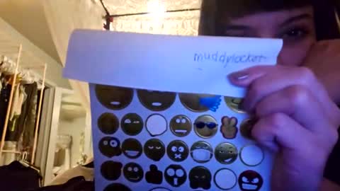 Snapshot of venuskisth chatting on 01-09-25, 05:13 venuskisth online show from 01-09-25, 05:13