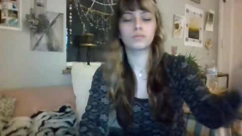 Snapshot of venuskisth chatting on 03-12-25, 02:30 venuskisth online show from 03-12-25, 02:30