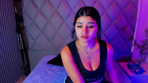 Snapshot of venusowen_ chatting on 10-14-25, 12:28 Venusowen online show from 10-14-25, 12:28